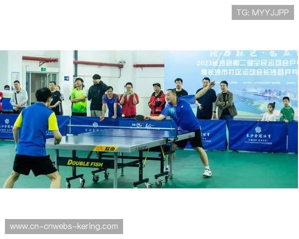 社区乒乓球赛办进公园，父子搭档参赛成亮点